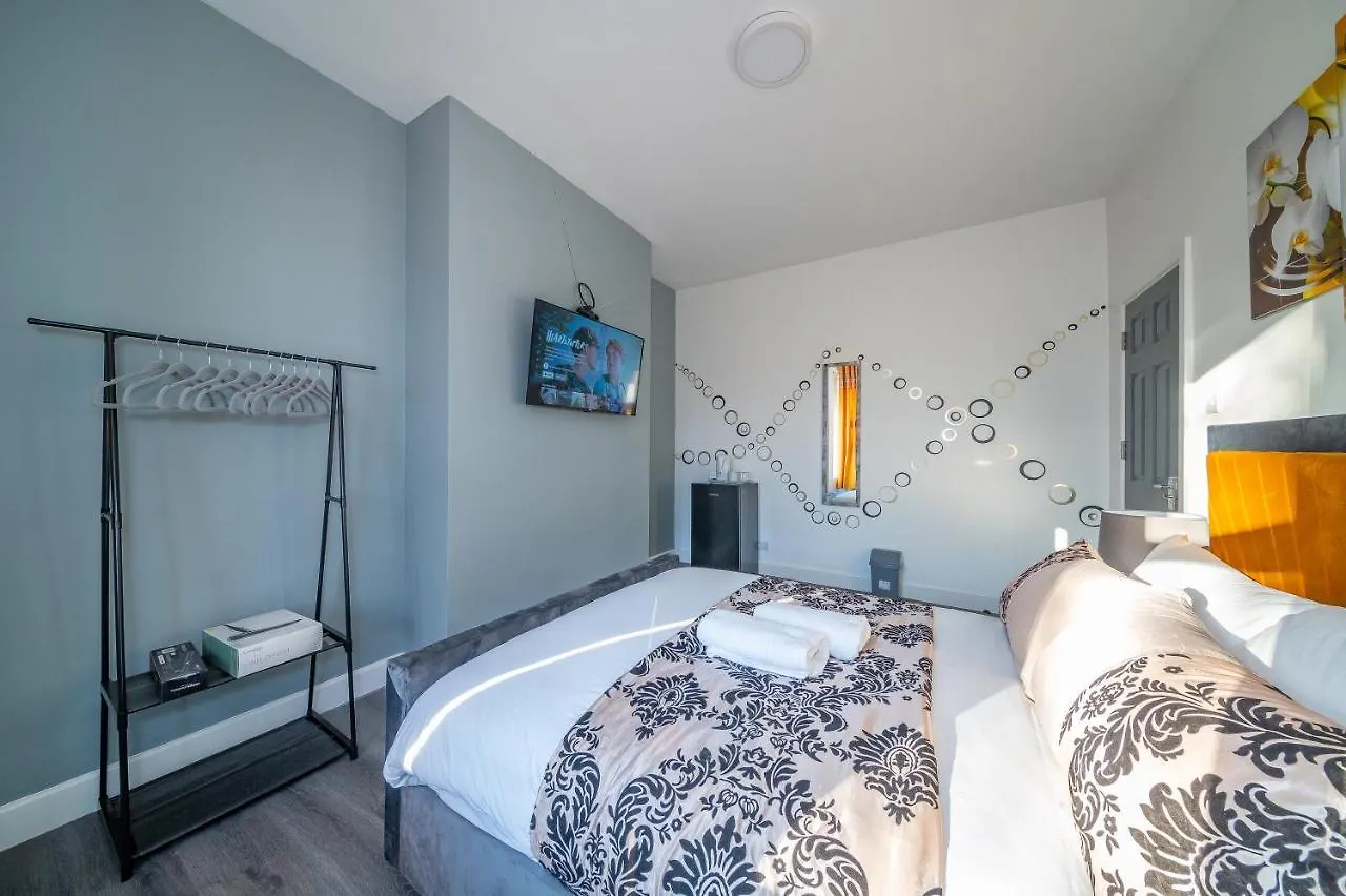 Habitación en casa particular *Rd12S* For Your Most Relaxed & Cosy Stay + Free Parking + Free Fast Wifi * Leeds  Reino Unido
